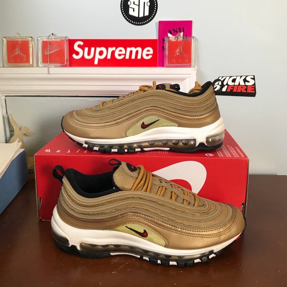 W Air max 97 OG QS METALLIC GOLD BULLET SIZE 8.5